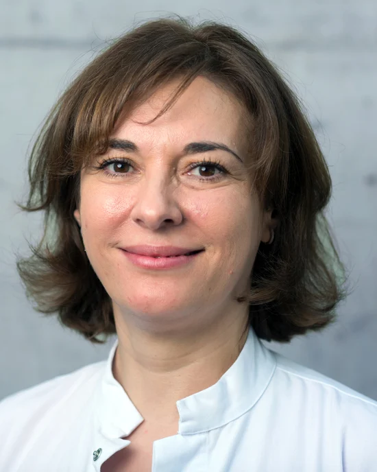 Dr. med. Lucia Gherasimiuc